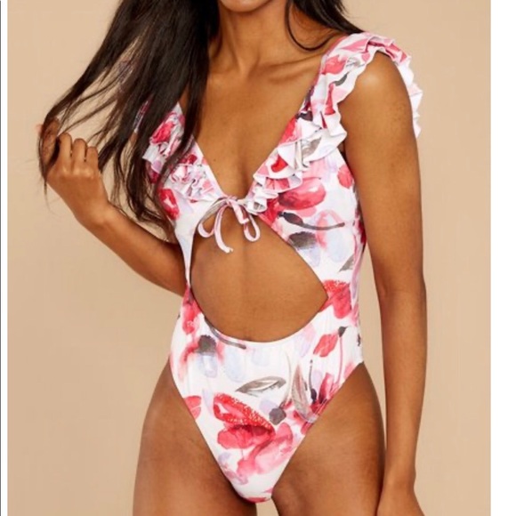 Red Dress Boutique Other - Red dress boutique one piece bikini